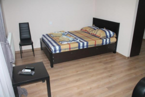 Lali's apartment